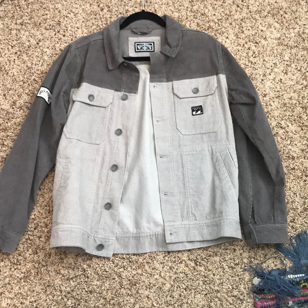 *NEVER WORN* BILLABONG CORDUROY JACKET